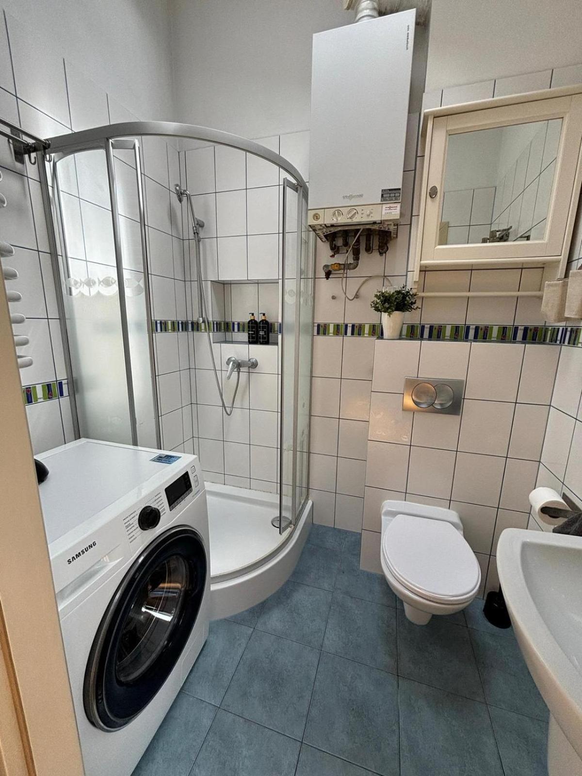 Blue Moon Main Square Apartment *